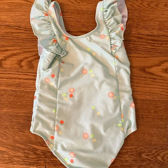 Size 4 Bathing Suit Bundle Disney Green Rashguard Swimwear Elsa Anna Swim Shirt - Picture 3 of 13